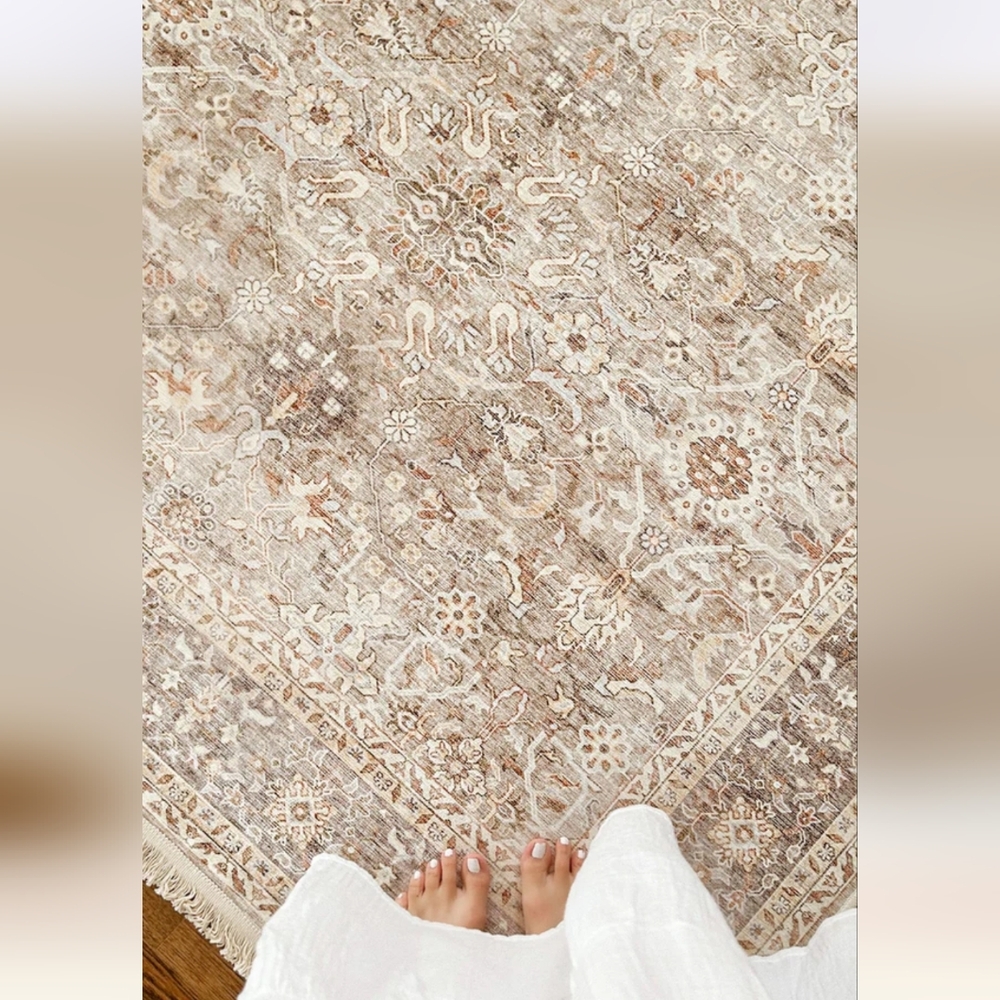 Tumble Rug, 5' X 7', Lisa